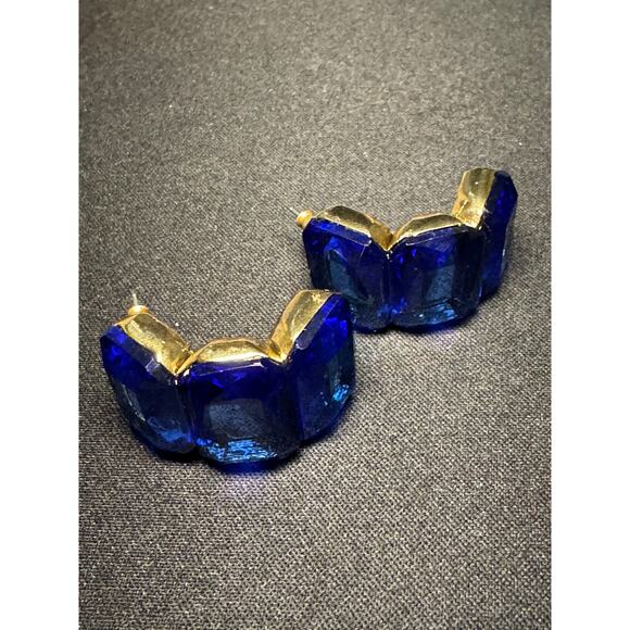 Oscar de la Renta Crystal Drop Earrings | Neiman Marcus Oscar De La Renta Deep Blue Half Hoop Earrings